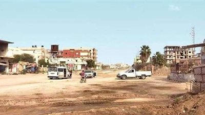 رفع سواتر ترابية وفتح شوارع وميادين رئيسية بالشيخ زويد |صور