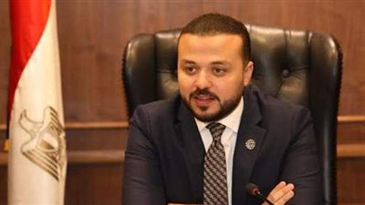 الجارحي ينتقد تعليق 