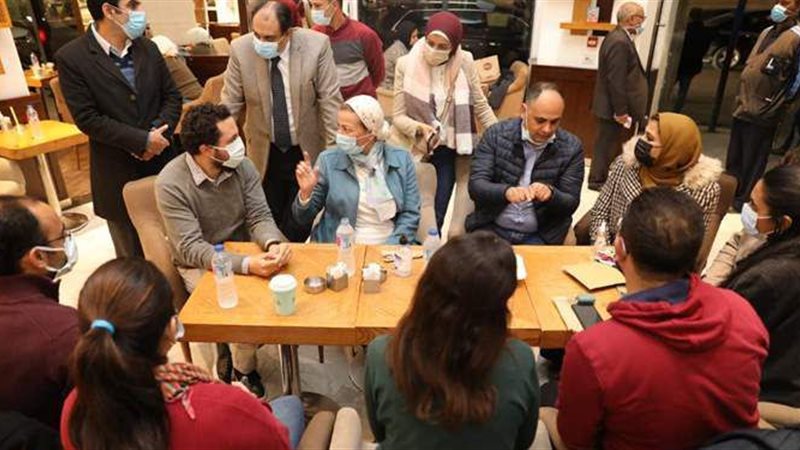 وزيرة البيئة تلتقي