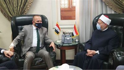 رئيس الوقف السني العراقي يدعو مفتي الجمهورية لزيارة بلاده