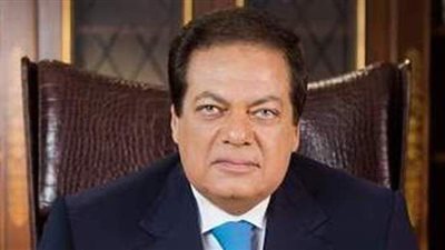 محمد أبو العينين: الرئيس السيسي كلف المسؤولين بتجديد الخطاب الديني