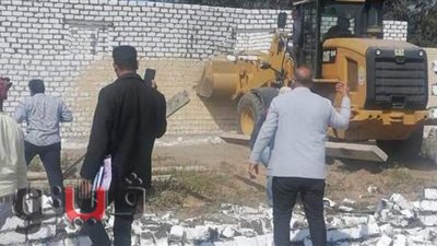 إزالة تعد بالبناء على فدانين زراعيين بالإسماعيلية | صور