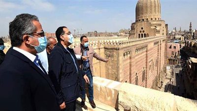 الآثار: لن يضار أحد من أصحاب محلات القاهرة التاريخية بعد التطوير