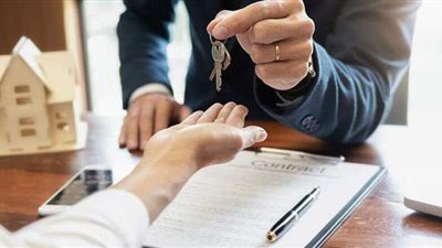 بعد تدخل السيسي وتأجيل التطبيق لعامين.. 