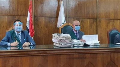 حكم نهائي بإلزام التأمين الصحي بعلاج طبيب ومواطن مجانا