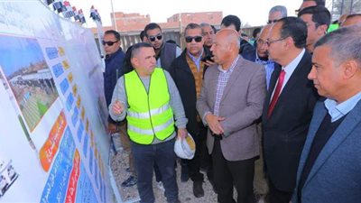 وزير النقل يتابع أعمال خط سكة حديد «كفر داود - السادات»