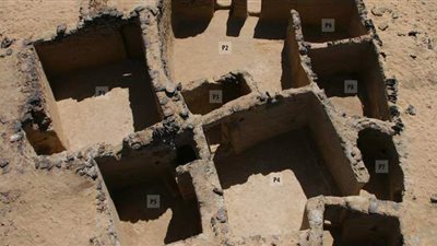 اكتشاف 3 كنائس وقلالي أثرية في الواحات البحرية