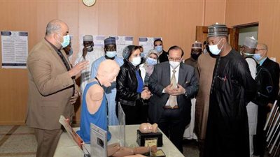 وفد ولاية برنو بنيجيريا في زيارة لكلية الطب بجامعة المنصورة