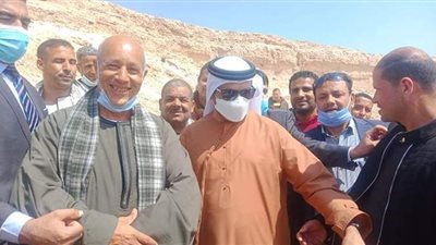 سفير الإمارات يزور تل العمارنة في المنيا | صور