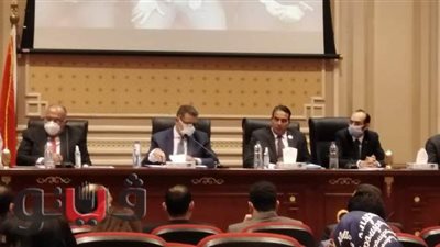 وكيل لجنة حقوق الإنسان يطالب بدور قوى للسفراء لتوضيح الصورة الحقيقية