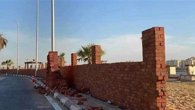 محافظ سوهاج يكشف حقيقة إنشاء سور على كورنيش سوهاج