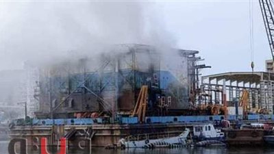 هيئة قناة السويس تكشف أسباب حريق شركة التمساح l صور