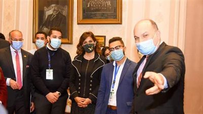 شباب الدارسين بالخارج يزورون متحف ومكتبة مجلس النواب