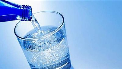 الصحة تحذر من تناول الأطفال للمياه الغازية