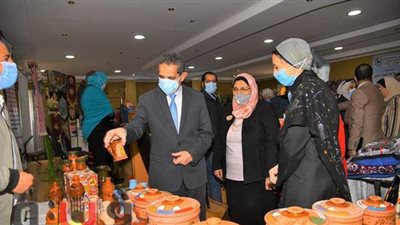 محافظ الغربية يفتتح معرض هديتي ضمن مبادرة 