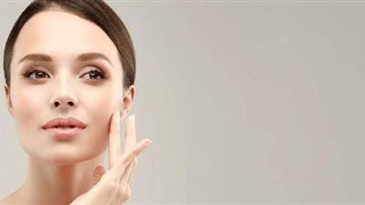 أفضل ماسكات طبيعية للاستمتاع ببشرة نضرة وخالية من التجاعيد