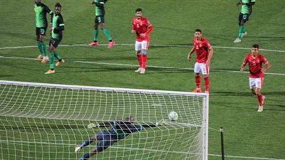 فرص الأندية المصرية في البطولات الأفريقية.. موقف صعب لـ«الأهلي»