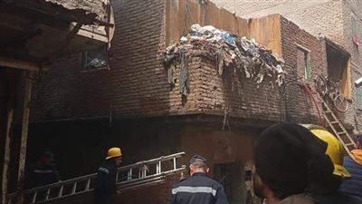 إخماد حريق نشب داخل منزل فى إمبابة