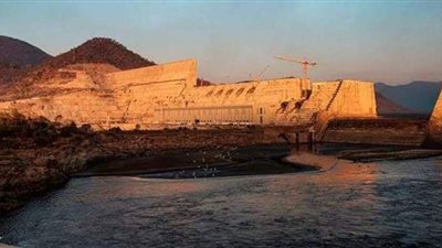 رئيس الوزراء السوداني يطالب جهات دولية للتوسط بمفاوضات سد النهضة