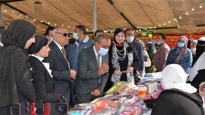 دينا ياقوت: معرض سيدات الأعمال يوفر فرصا تسويقية للمعيلات بالإسماعيلية | صور