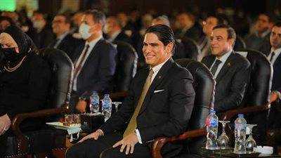 «أبو هشيمة» يوزع جوائز 2 مليون جنيه على الفائزين في مسابقة المشروعات الناشئة