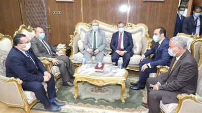 محافظ المنوفية يستقبل وزير القوى العاملة