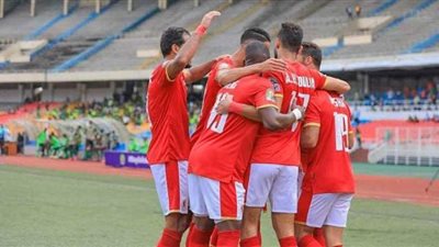 الأهلي يكتسح فيتا كلوب 3-0 ويرتقي للمركز الثاني بدوري الأبطال