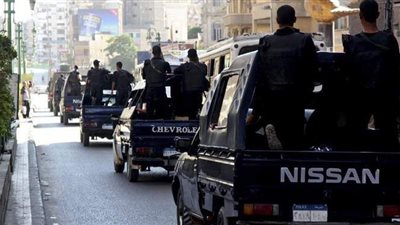 بسبب زيادة الإصابات.. فض احتفالات وتجمع للباعة الجائلين بقرية النمسا جنوب الأقصر