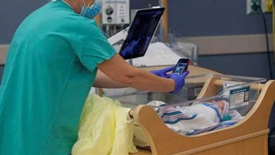 اكتشفوها في الحبل السري.. أول مولودة في العالم تحمل أجساما مضادة لكورونا