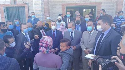 محافظ كفرالشيخ يتفقد المشروعات الجديدة ضمن مبادرة حياة كريمة | صور