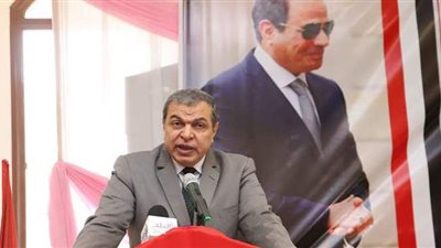 وزير القوى العاملة: 100 ألف جنيه قيمة البوليصة للعمالة غير المنتظمة