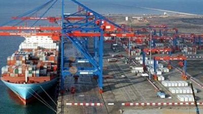 اتفاقية شراكة في مجال التدريب بين موانئ دبي وأكاديمية النقل البحري