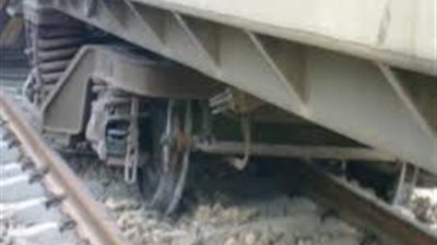 إصابة شخصين في حادث خروج قطار عن القضبان بالإسماعيلية