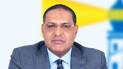 نائب شبرا: توصيل الكهرباء إلى منازل الدائرة