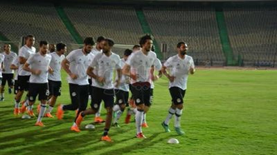 المنتخب الوطني يبدأ أولى تدريباته بمعسكره استعدادا للمونديال (صور)