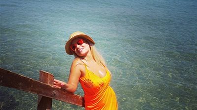 بالصور.. مادلين مطر تقضي أجازتها على شواطئ لبنان