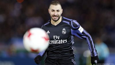 ريـال مدريد يستقر على خليفة بنزيمة