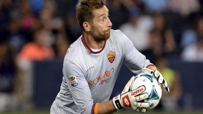 حارس روما يشيد بقدرات المدير الفنى الجديد