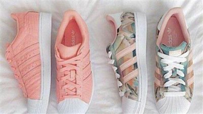 الكوتشي البانتون أحدث صيحات موضة شتاء 2020 (صور)