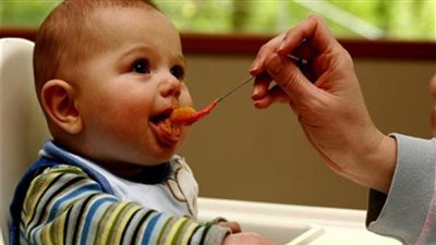 6 أطعمة تناسب طفلك خلال الموجة الحارة