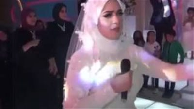 بالفيديو.. «خناقة» لعروسين بحفل زفاف على تجهيزات الزواج