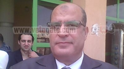 فلاح يقتل زميله بفأس بسبب ماسورة مياه