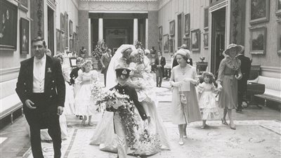 بالصور.. لقطات تنشر لأول مرة من حفل زفاف «ديانا وتشارلز»