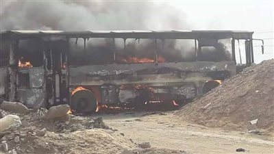 تفحم أتوبيس و5 سيارات في حريق داخل جراج بالمعادي