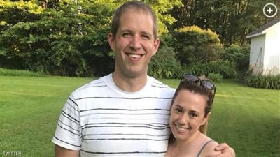 بركان نيوزيلندا يحول 