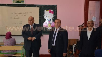 بالصور.. محافظ الدقهلية يتفقد لجان الشهادة الإعدادية بالمنصورة