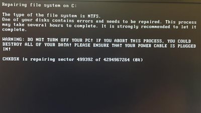 هجوم إلكتروني ضخم يضرب بنوك ومطارات أوكرانيا