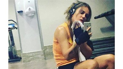 بالصور.. نيكول سابا تتألق داخل «الجيم»