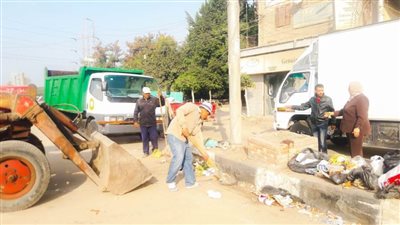 إزالة التعديات ورفع 552 طنا من ٣ مراكز في الدقهلية