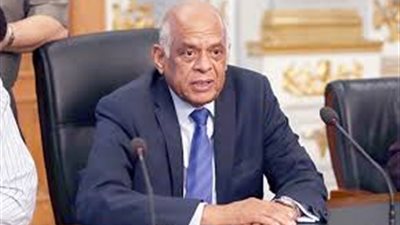 عبد العال يهنئ «عازر» لاختيارها ضمن أفضل 100 شخصية في العالم